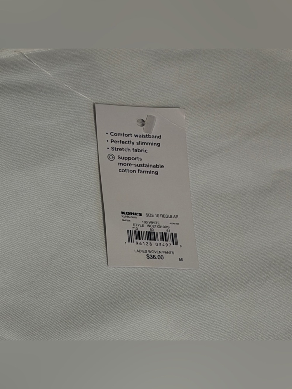 NWT Croft & Barrow Women’s Mid-Rise Elastic Waist White Capri Pants Size 10 - Picture 6 of 11